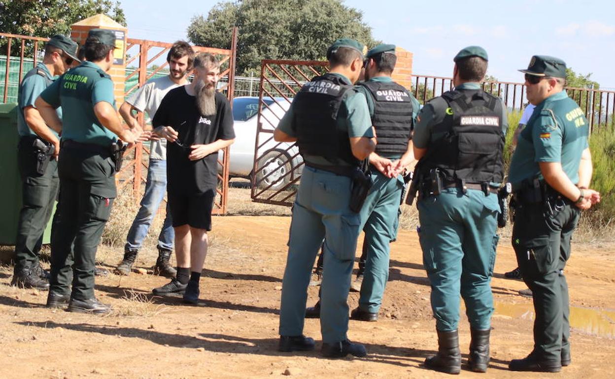 La Guardia Civil Impide La Celebraci N De Una Fiesta De M Sica